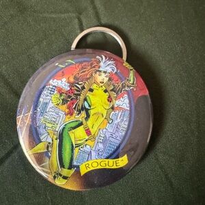 Rogue Comic Keychain - Yellow & Green